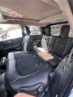 نيسان باثفايندر